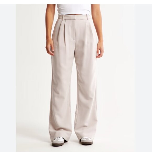 Abercrombie & Fitch Pants - Abercrombie & Fitch A&F Sloane Tailored Wide Leg Pant 28 6 tan cream